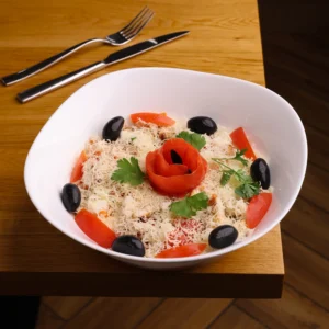 Salată cu piept de pui